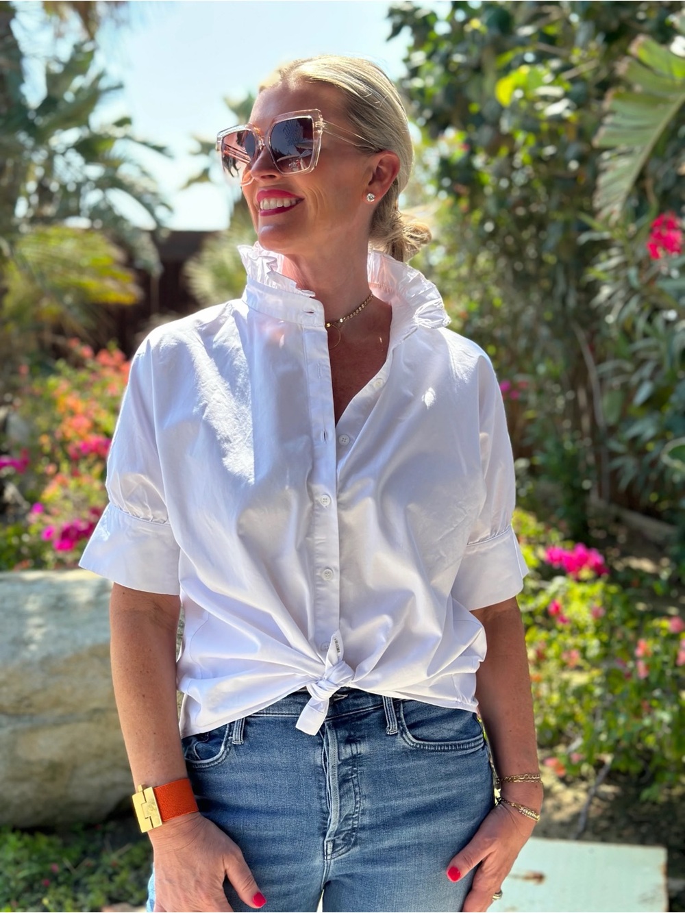 Heidi Houston Short Sleeve Ruffle Collar Button-Up Shirt Top In White Size M